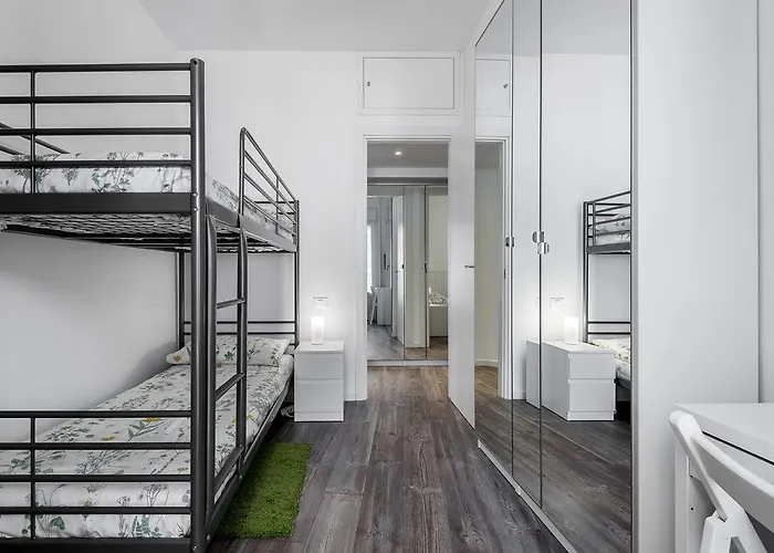 Stayeasy Filzi11 - 3 Bedrooms, 2 Baths - Station * Milan